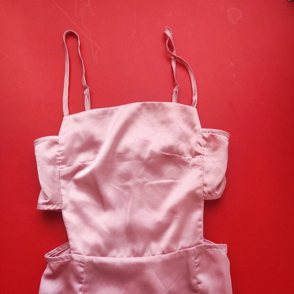 Prettylittlething pink dress women's size 0 - Picture 2 of 5